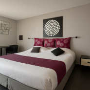 102 photo officielle