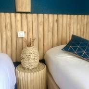 Hotel Les Grenadines Chambre Triple Tete De Lit